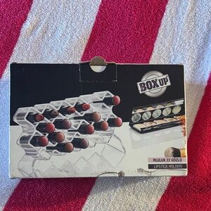 BOX UP Acrylic Lipstick Holder - Clear with Lipstick Display